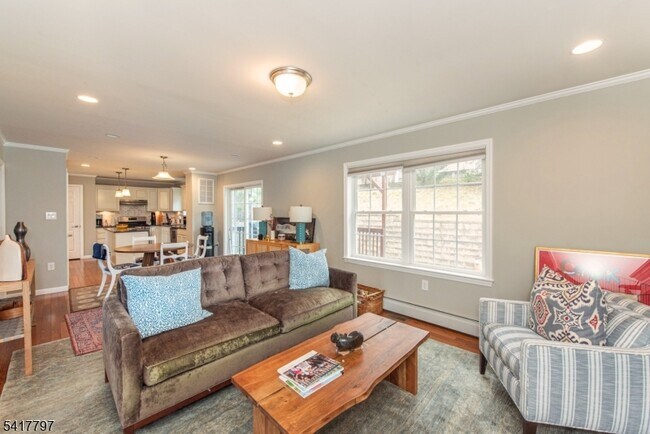 Building Photo - 78 Western Ave