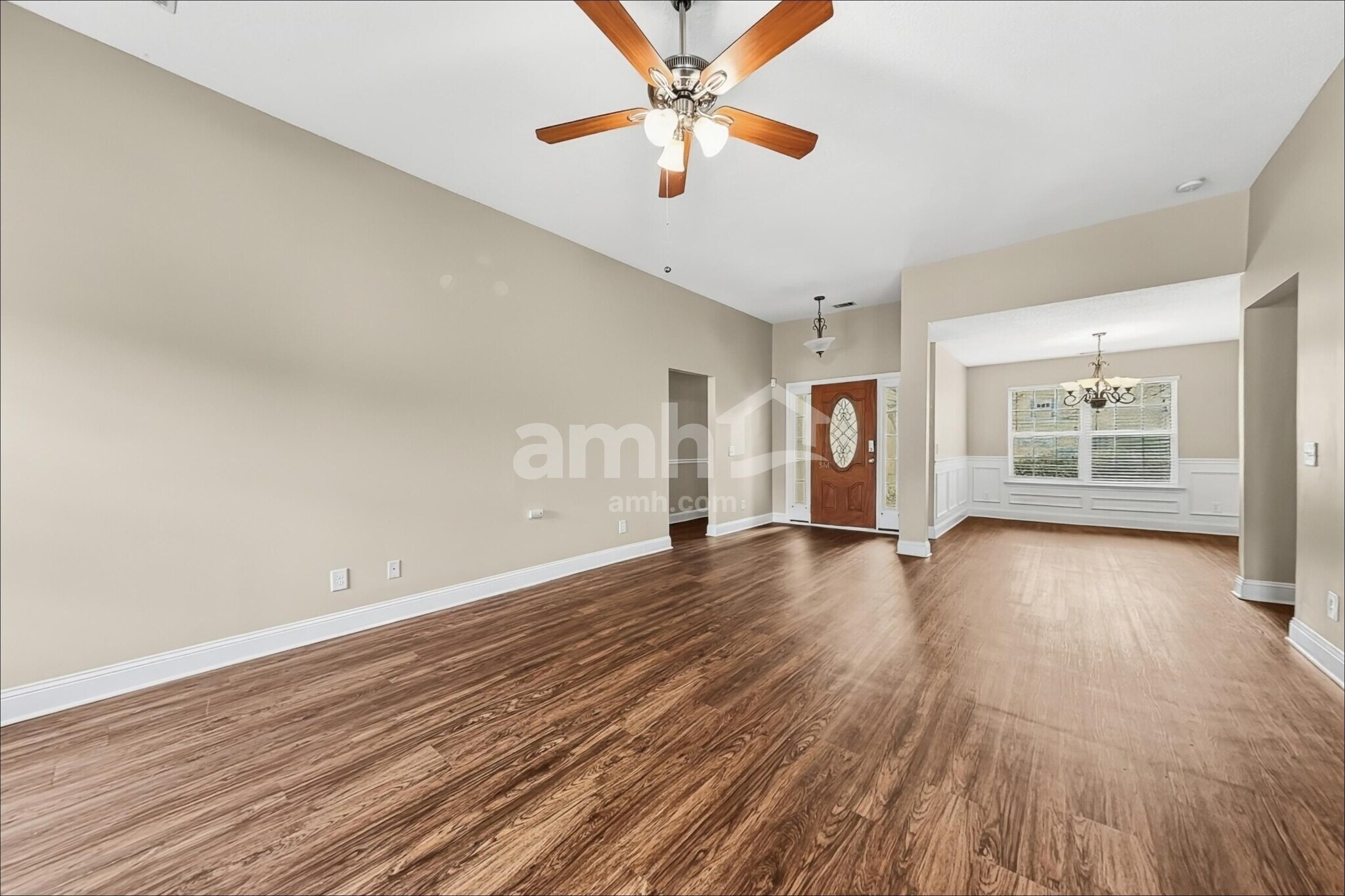 Building Photo - 738 Laurel Hill Cir