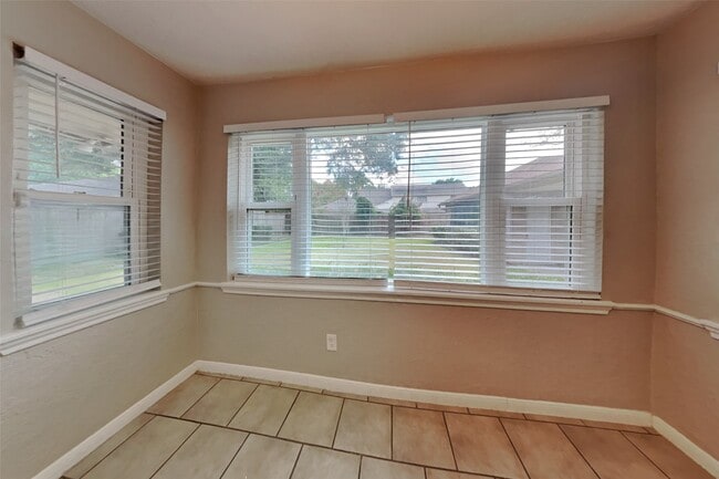 Building Photo - 8110 Renmark Ln