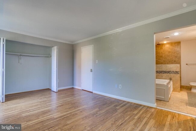 Building Photo - 4405 Elan Ct