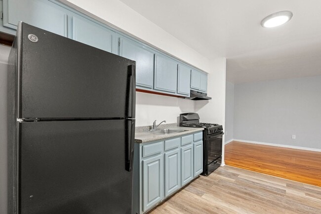 Interior Photo - Professional Management, Modern, Large Apt...