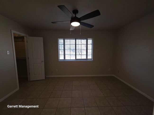 Building Photo - 1707 Taylor St