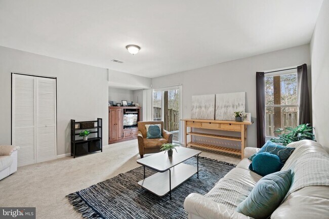 Basement Studio with kitchenette - 6908 Compton Valley Ct