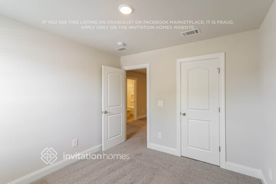 Building Photo - 175 Maybrook Dr
