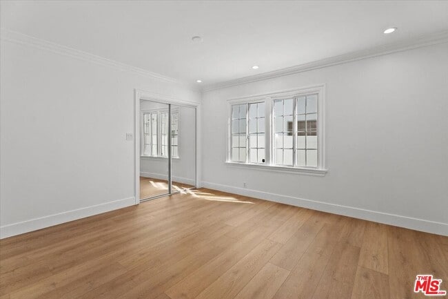 Building Photo - 12423 Martha St