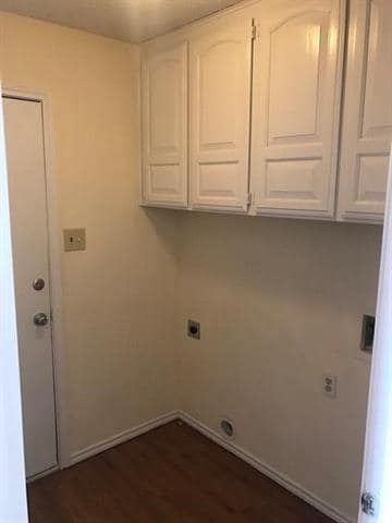 Building Photo - 7712 Pear Tree Ln