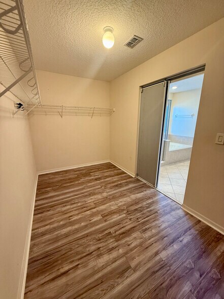 Building Photo - 3351 Highland Mill Ln