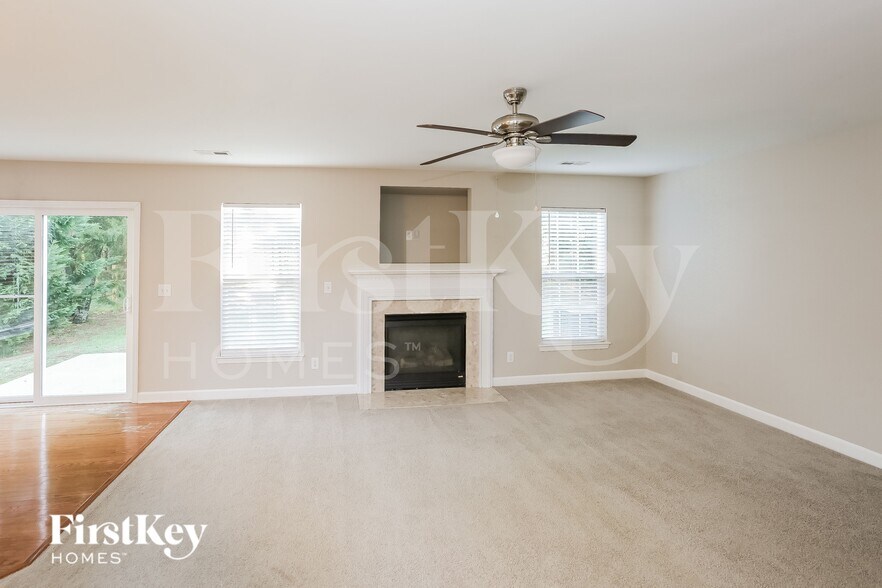 Building Photo - 1011 Bridleside Dr