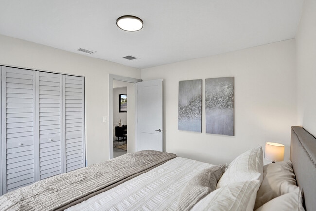 Building Photo - 2881 NW 98th Way