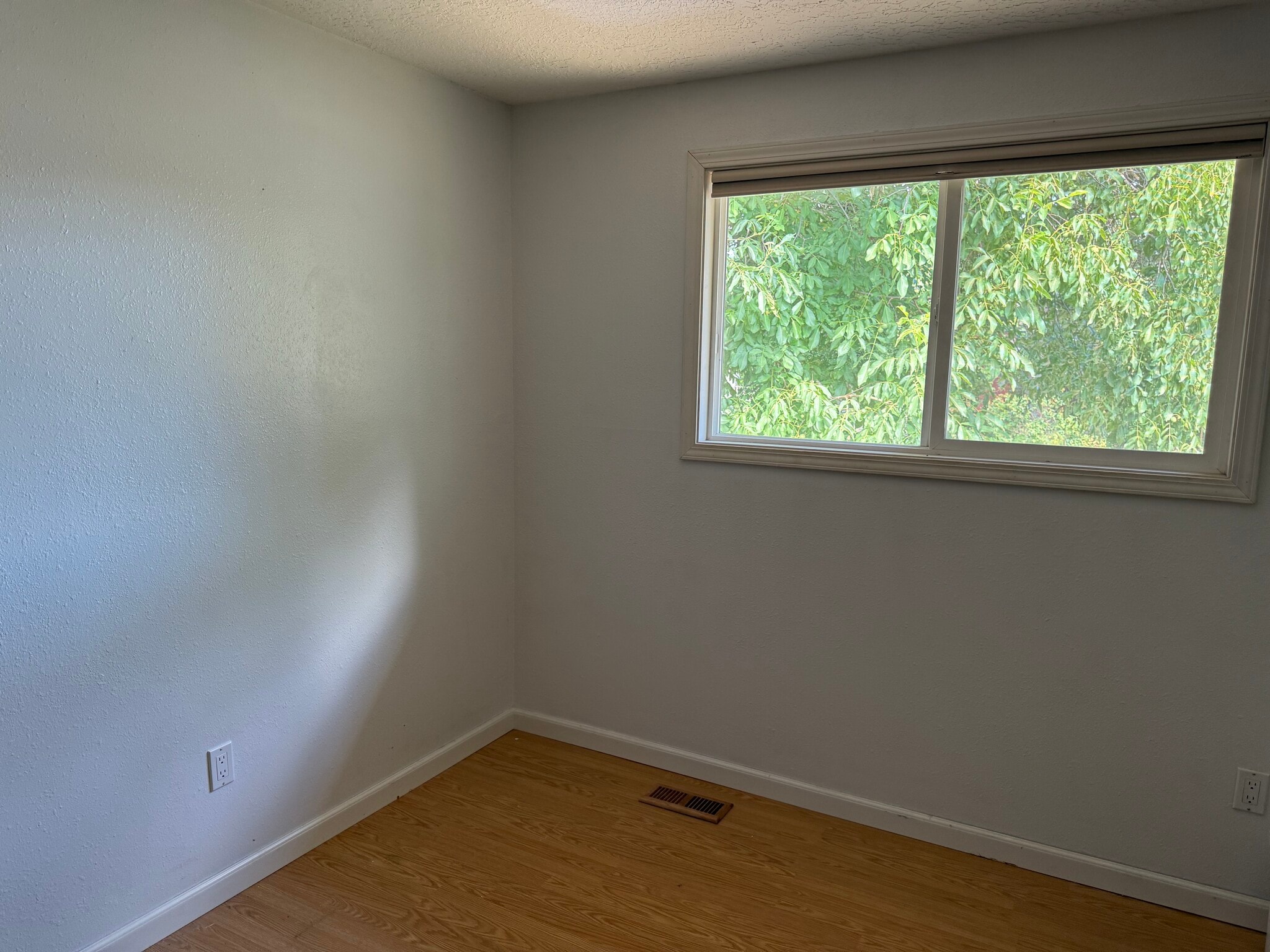 Bedroom 3 - 12717 SE 22nd Ave