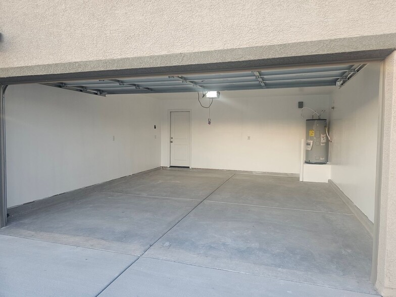 Building Photo - 1724 Diablo Dr