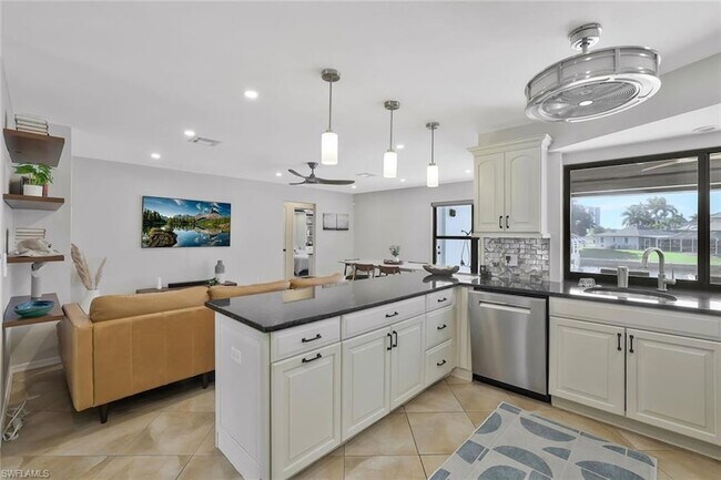 Building Photo - 50 Copperfield Ct