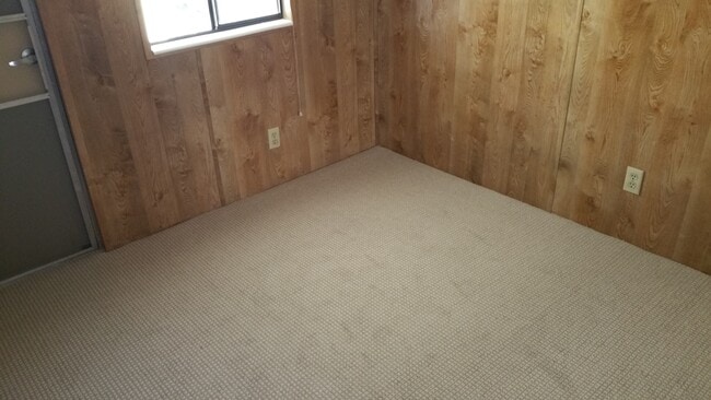 Building Photo - 1 BD 1 BR Trailer