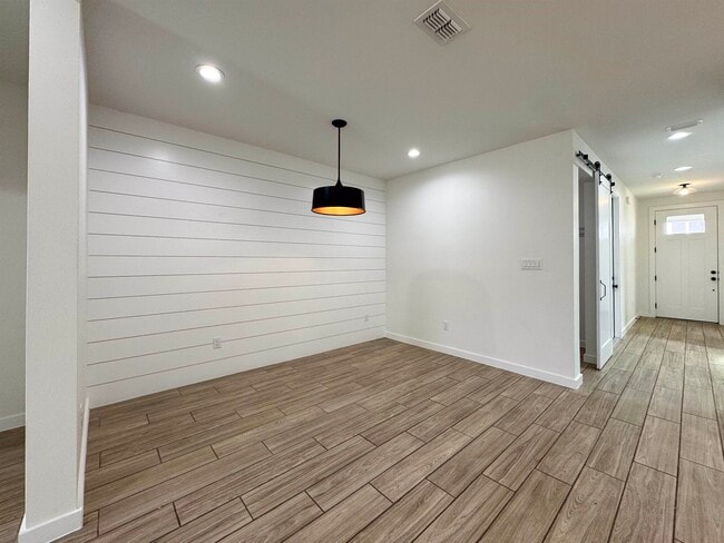 Building Photo - 1222 Sambar Lp