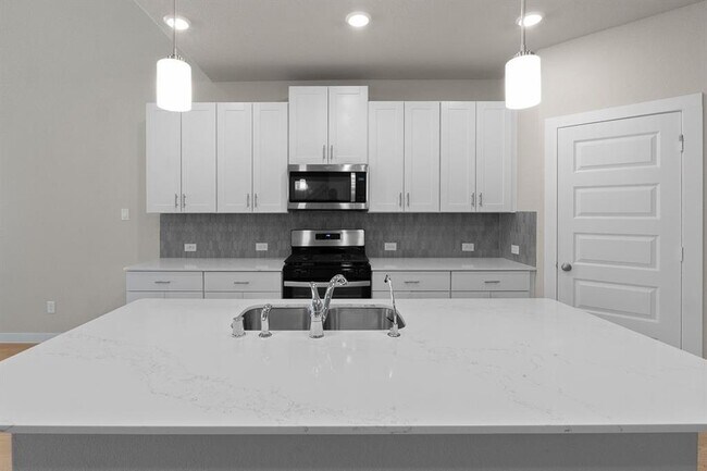 Building Photo - 2507 Chivalry Ln