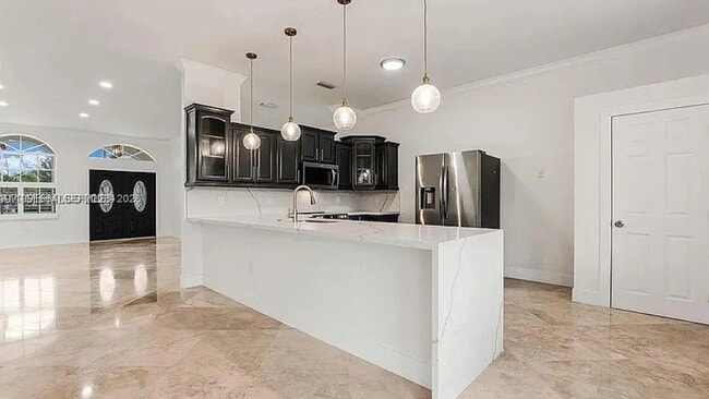 Building Photo - 2755 Dunwoodie Pl