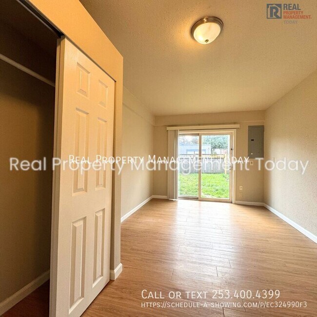 Building Photo - 514 N K St