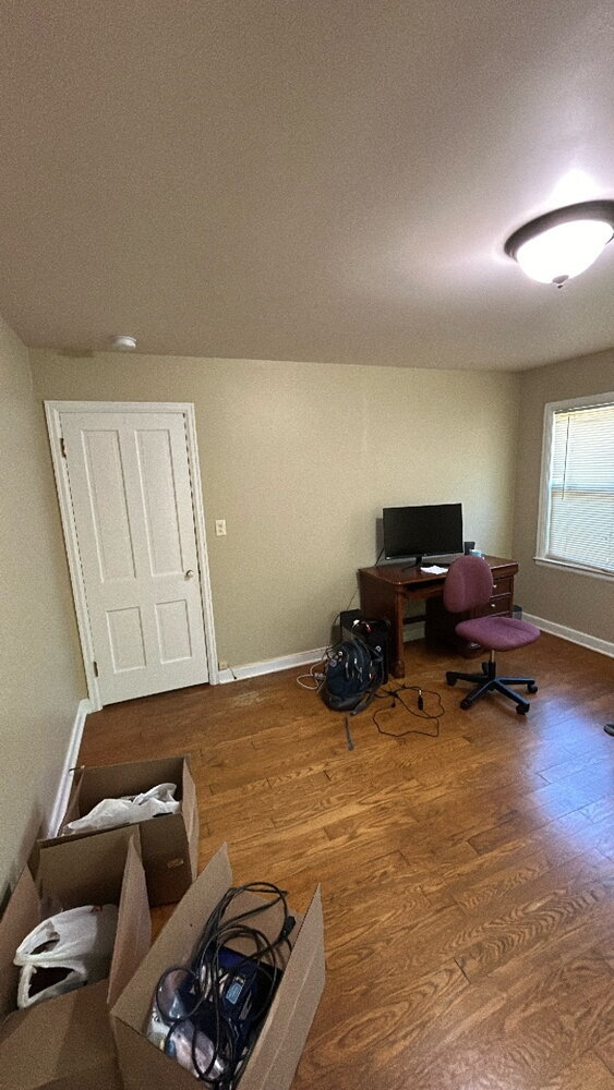 Building Photo - 3 Bed 1 Bath near UWEC! Available June 1st