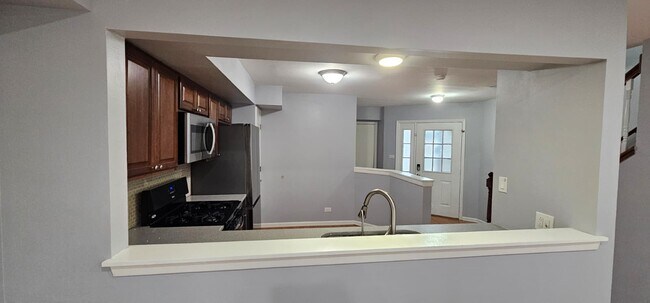 Building Photo - 988 Butter Creek Ct