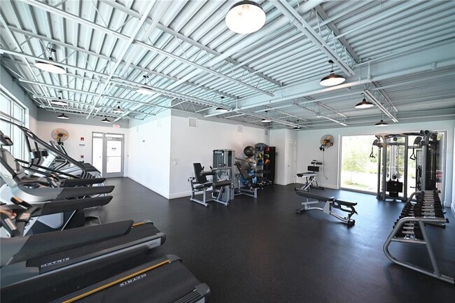 Building Photo - 1709 N Tamiami Trl