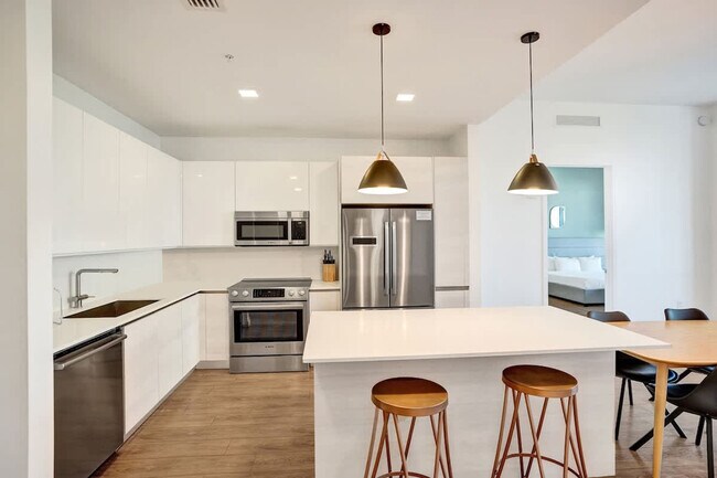 Building Photo - 1220 17th St