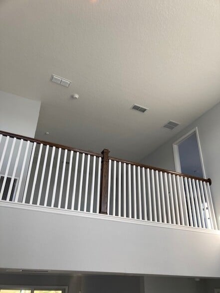 Loft - 363 Caribbean Pl