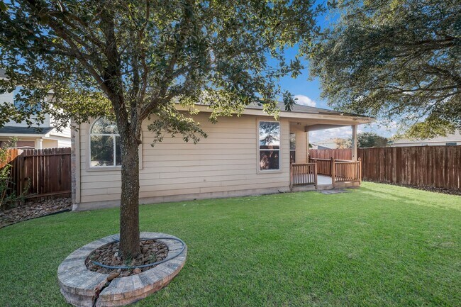 Building Photo - Charming Home with Covered Patio & Two Living Areas
