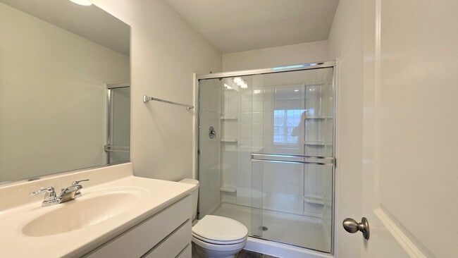 Building Photo - 2484 Alison Ave