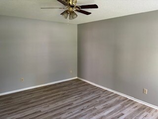 Building Photo - 807 Miriam Ave