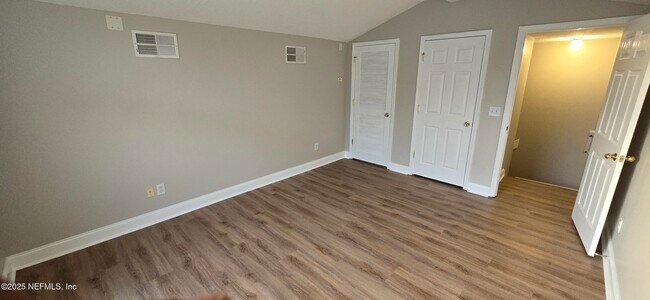 Building Photo - 1767 Covington Ln
