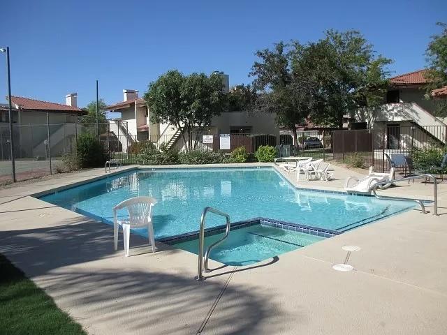 Building Photo - 16402 N 31st St