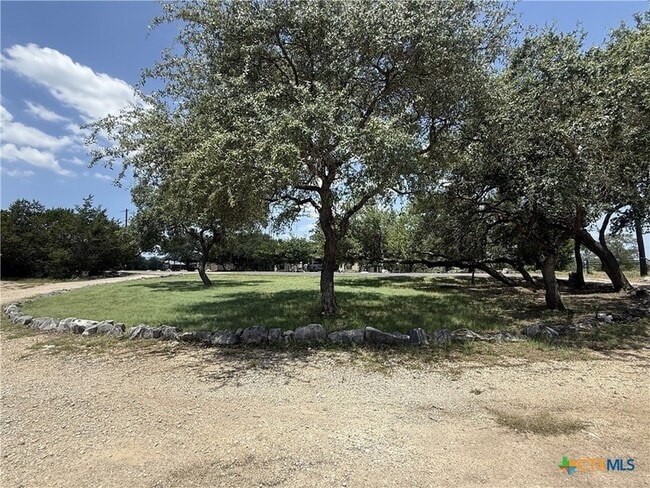 Building Photo - 4130 Summit Dr