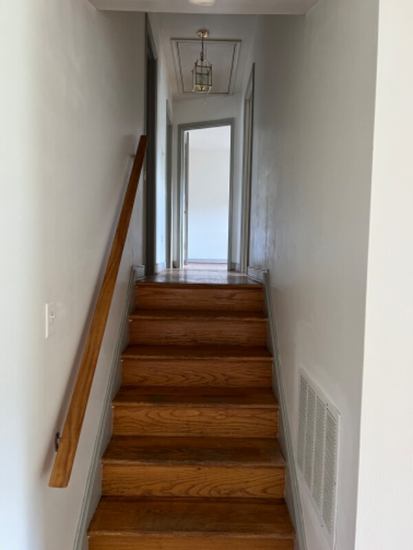 Building Photo - 1507 Westshire Ln