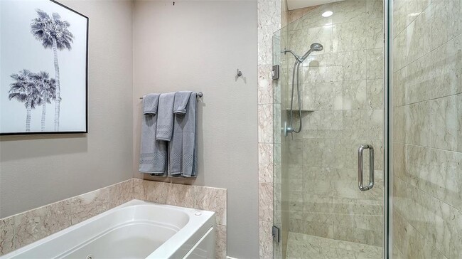 Building Photo - 235 Cocoanut Ave