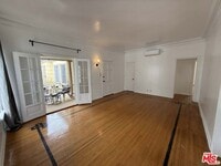 Building Photo - 157 N La Peer Dr