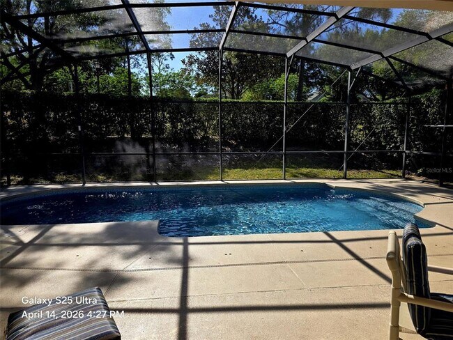 Building Photo - 1027 Balmoral Dr