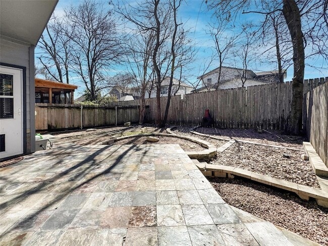 Building Photo - 2114 Goodrich Ave