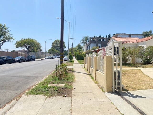 Building Photo - 9107 Cattaraugus Ave