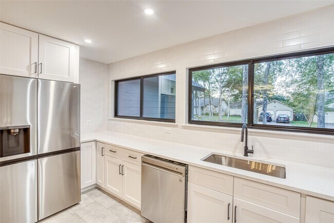 Building Photo - 13126 Mill Stone Dr