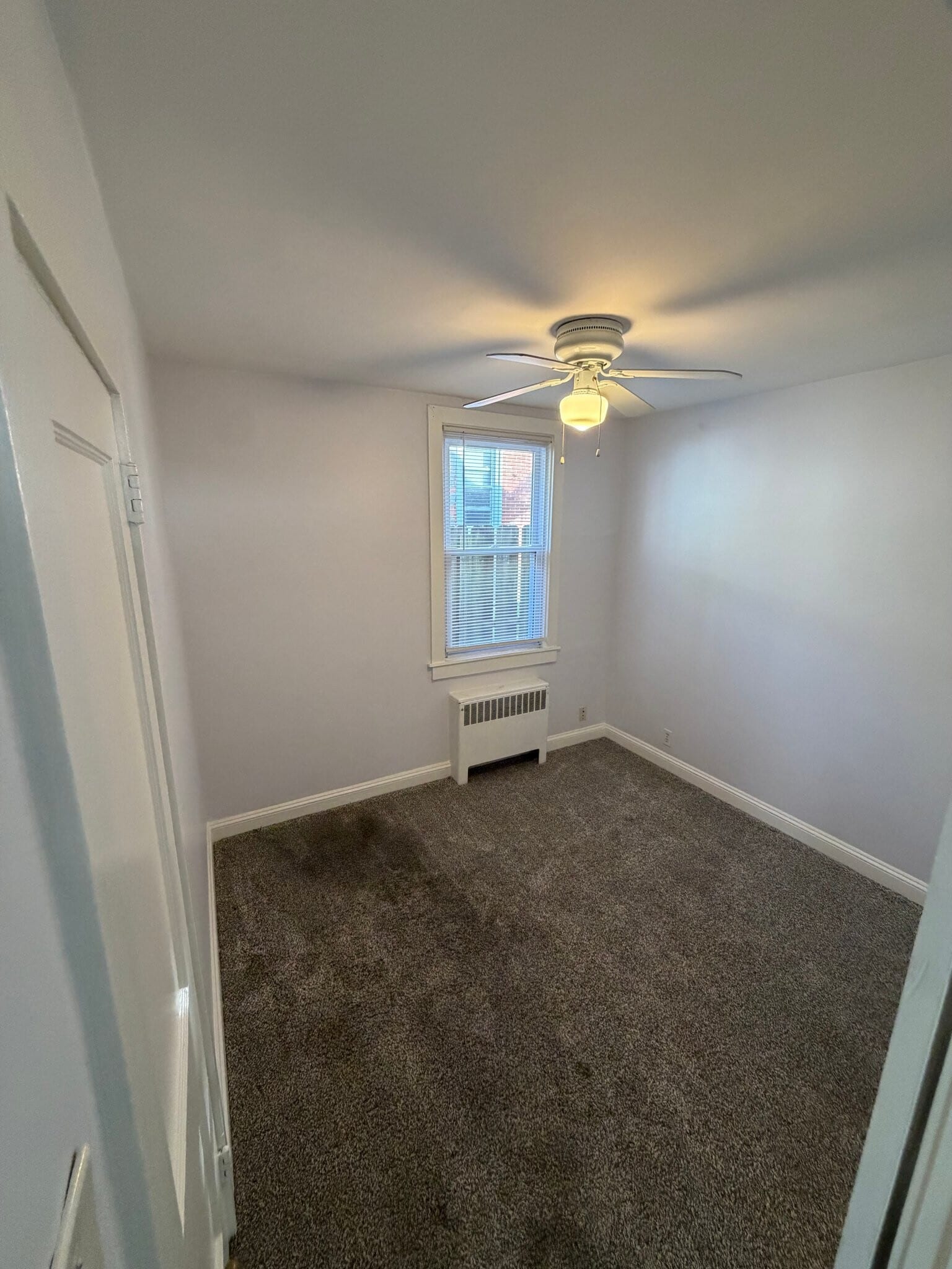 Building Photo - 38 Marple Ave