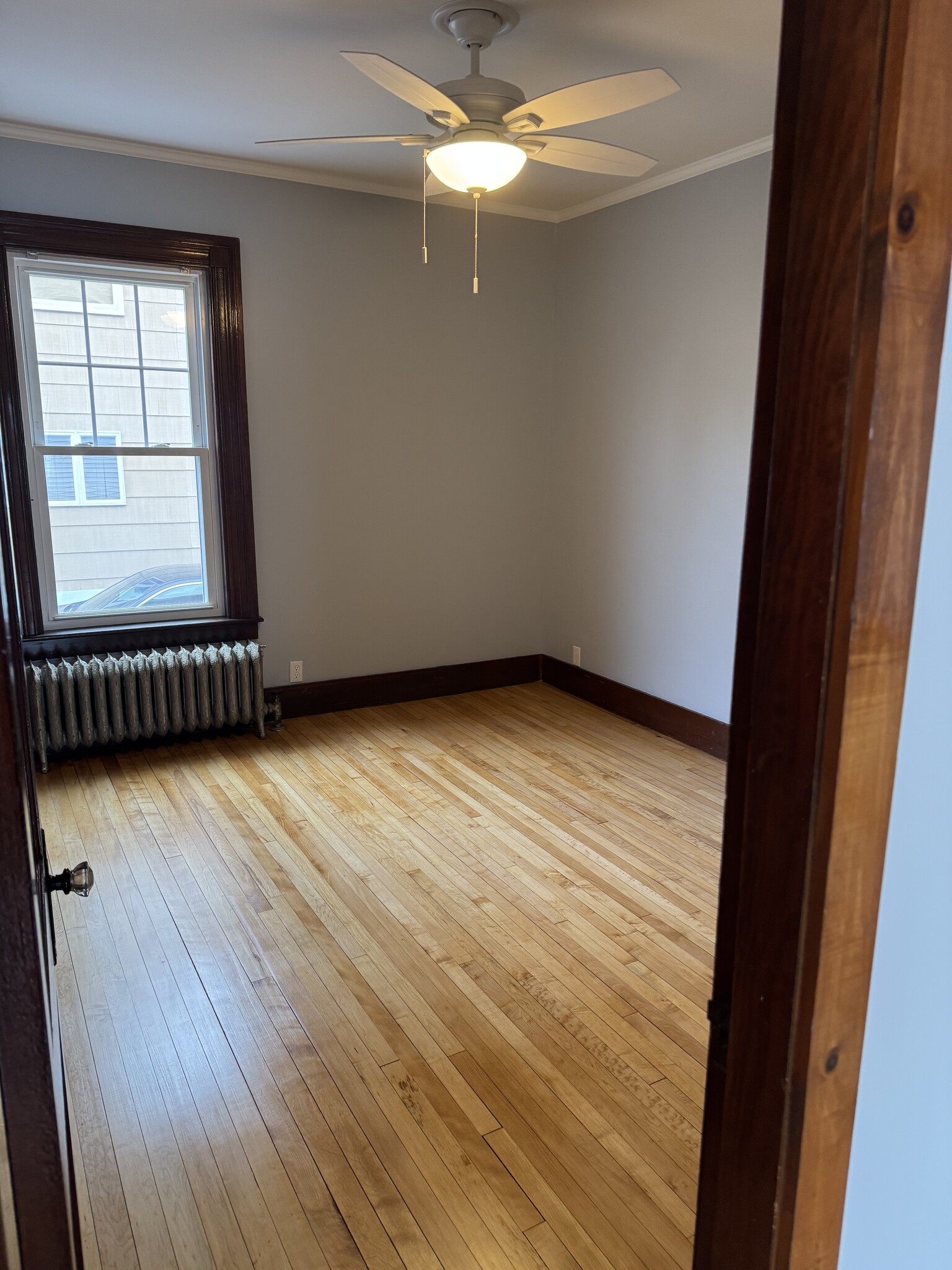 Building Photo - 671 Rimmon St