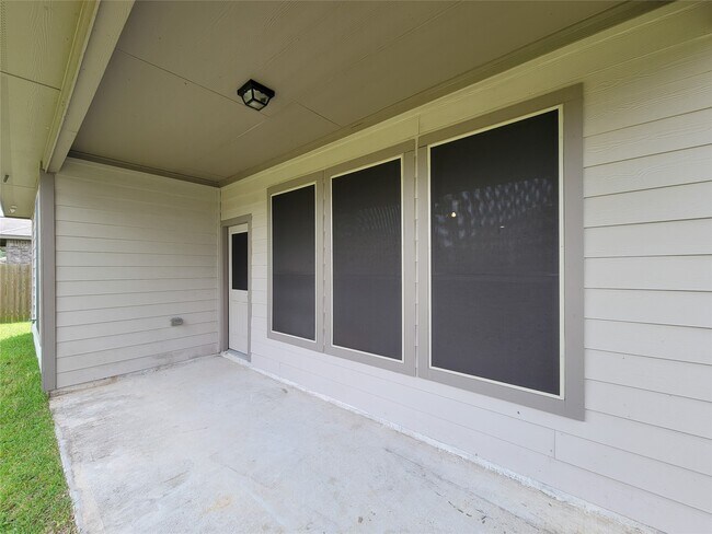 Building Photo - 15611 Jackie Robinson Rd