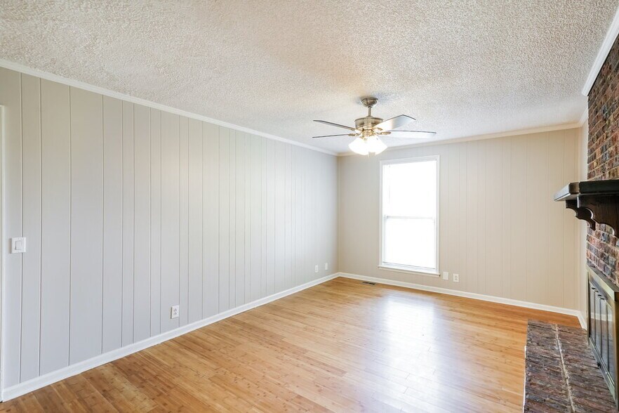 Building Photo - 2917 Starboard Dr