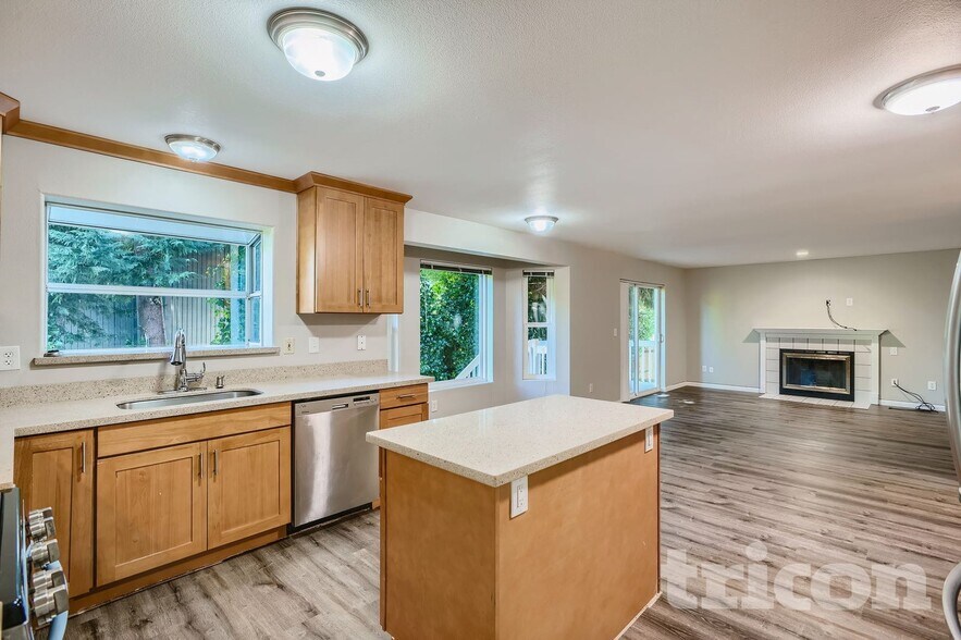 Building Photo - 21852 120th Ave SE