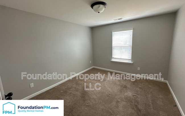 Building Photo - 4321 Wethersby Dr