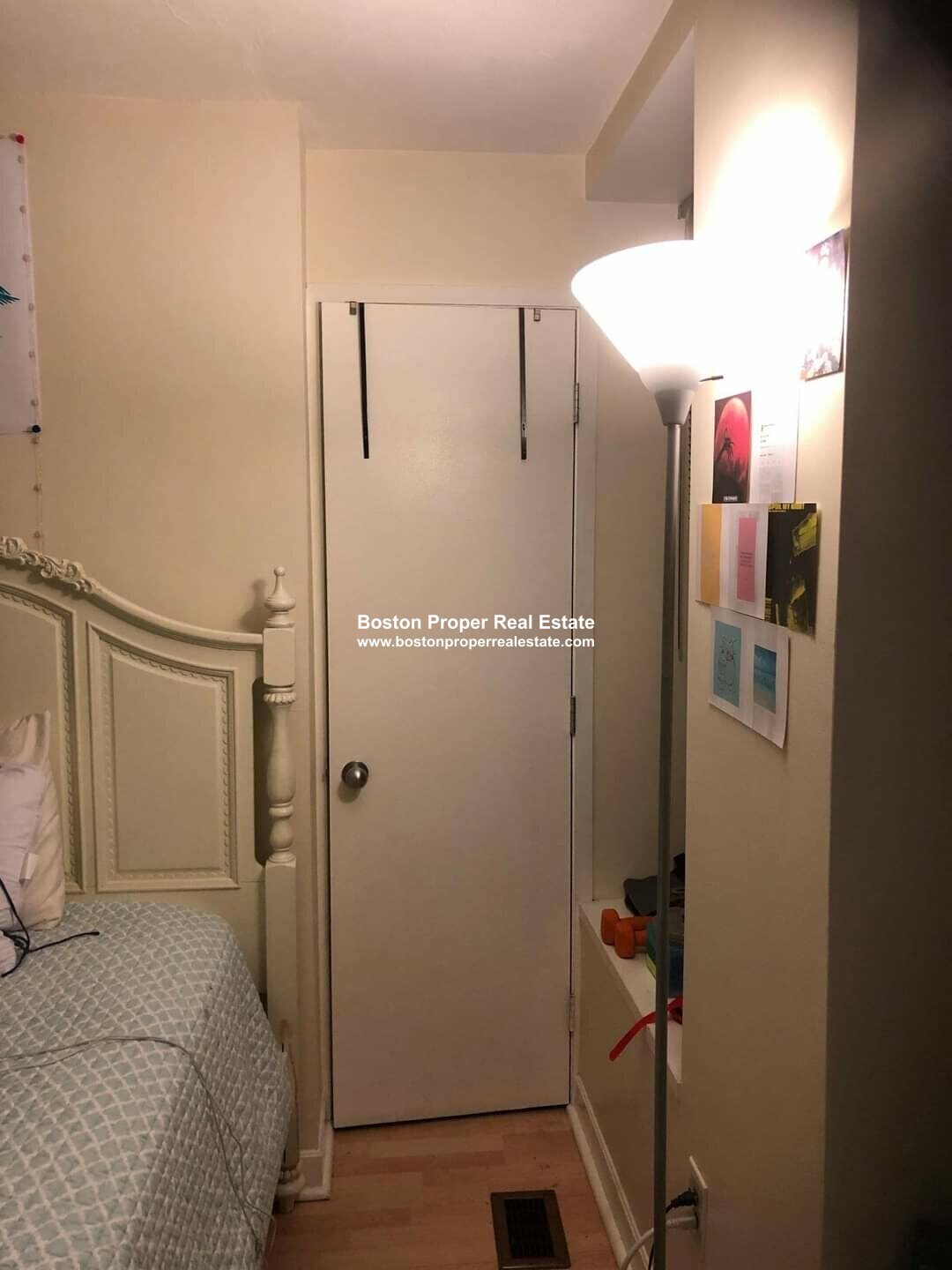 Building Photo - 5 Grove St