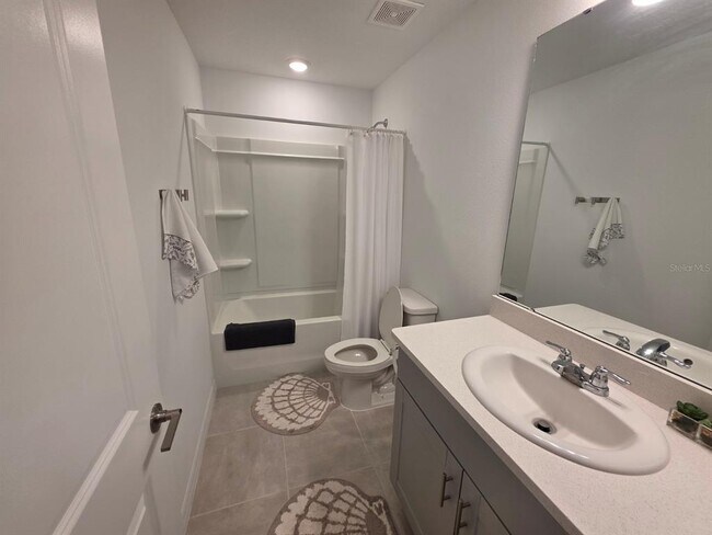 Building Photo - 3572 Landing Net Dr