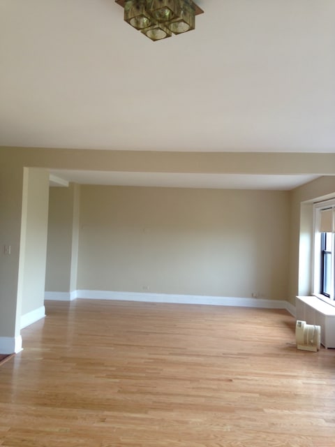 Dining Area - 5300 S Shore Dr