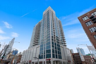 Building Photo - 757 N Orleans St