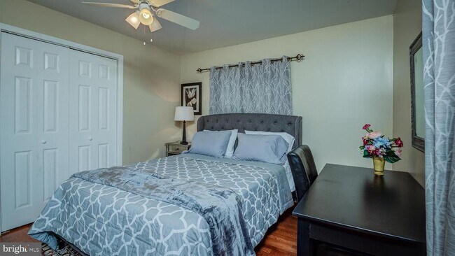 Primary Photo - 10626 Ashby Pl